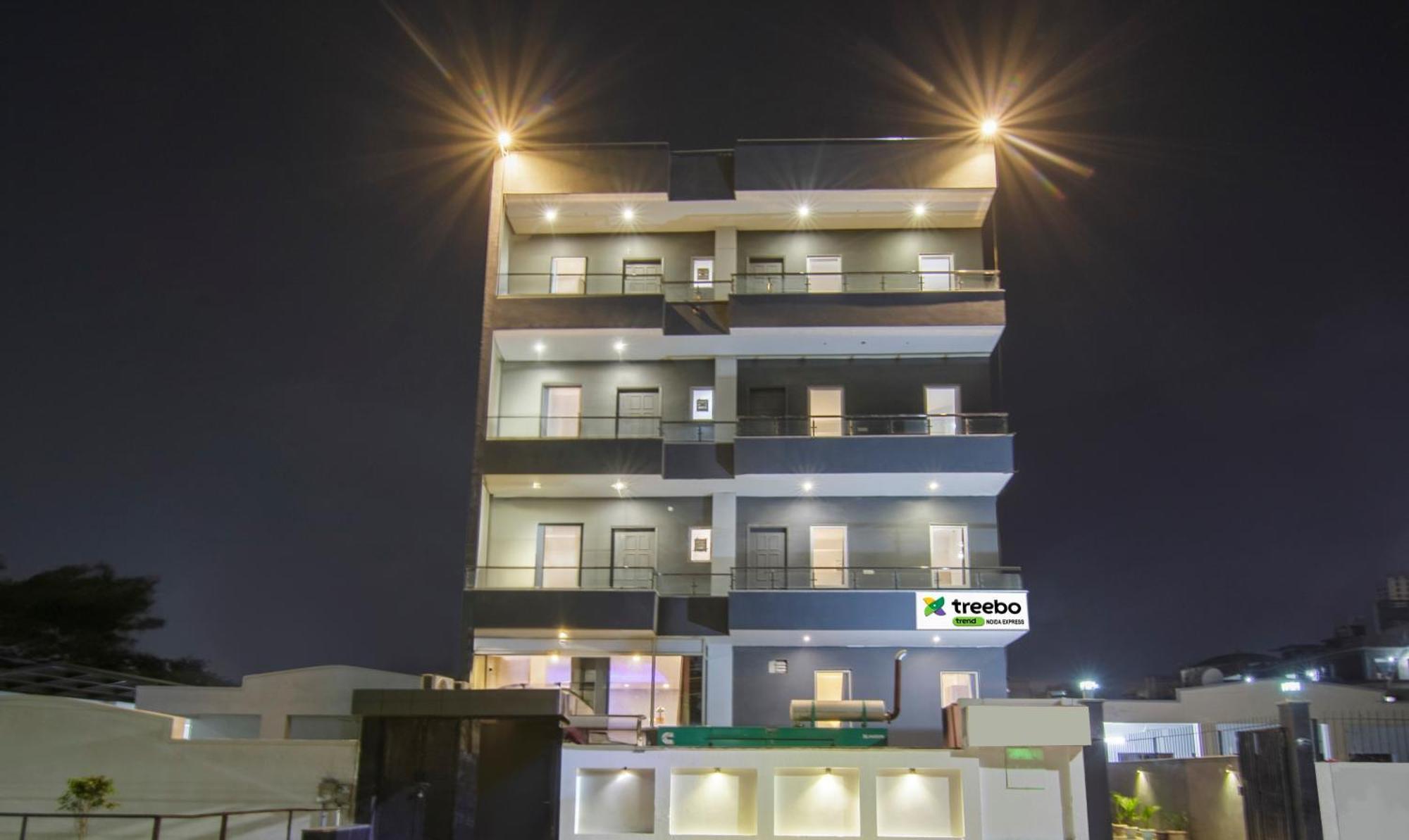 Treebo Noida Express Hotel Exterior photo